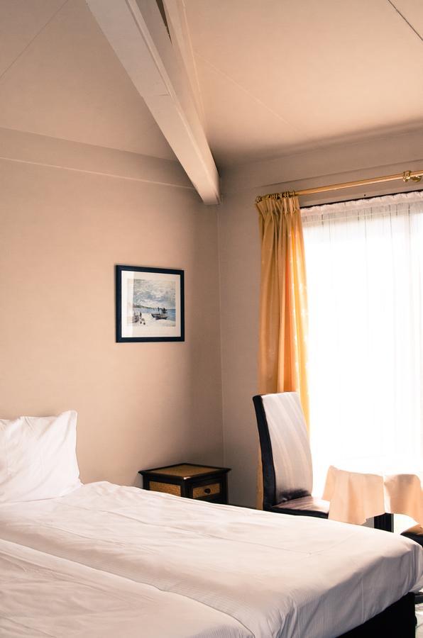 Hotel Pacific Weelde Екстериор снимка
